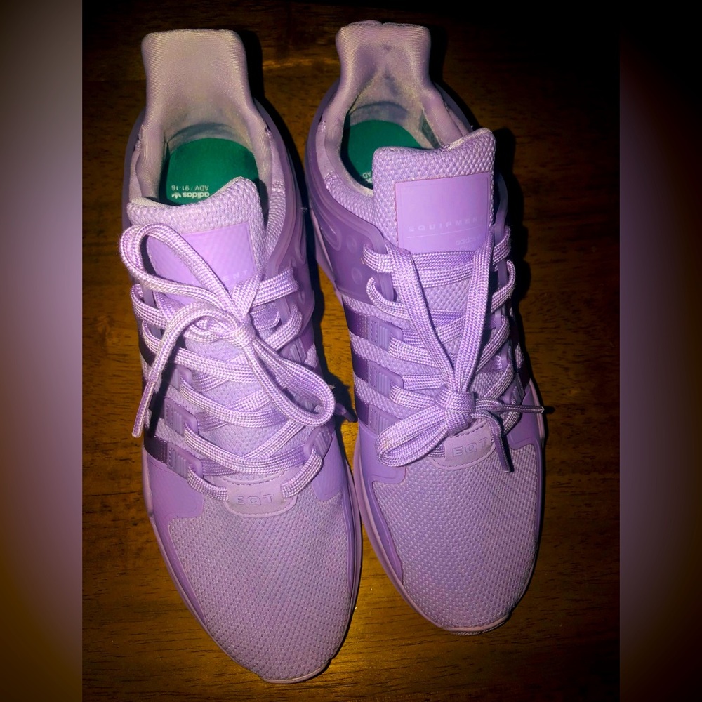 Adidas Lavender Equipment. Never worn, Size 11. Hard to find. Beautiful!